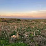 Sunset Edge - 77 Retreats *