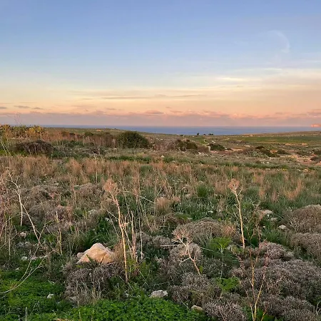 Sunset Edge - 77 Retreats *
