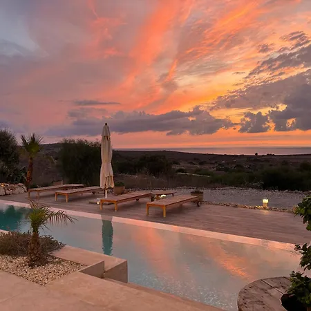 Sunset Edge - 77 Retreats * Ghajn Tuffieha