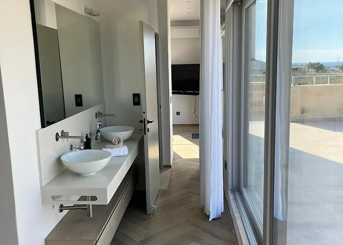 Sunset Edge - Lippija Ghajn Tuffieha