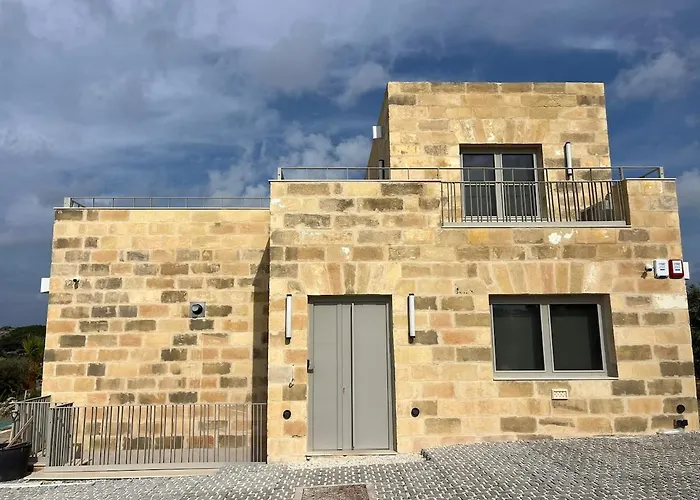 Sunset Edge - Lippija Ghajn Tuffieha